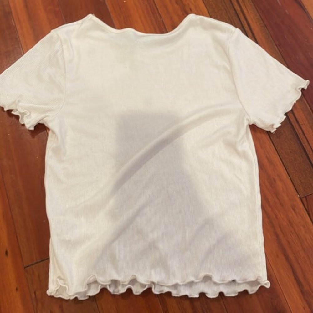 t-shirt. - Picture 2 of 2
